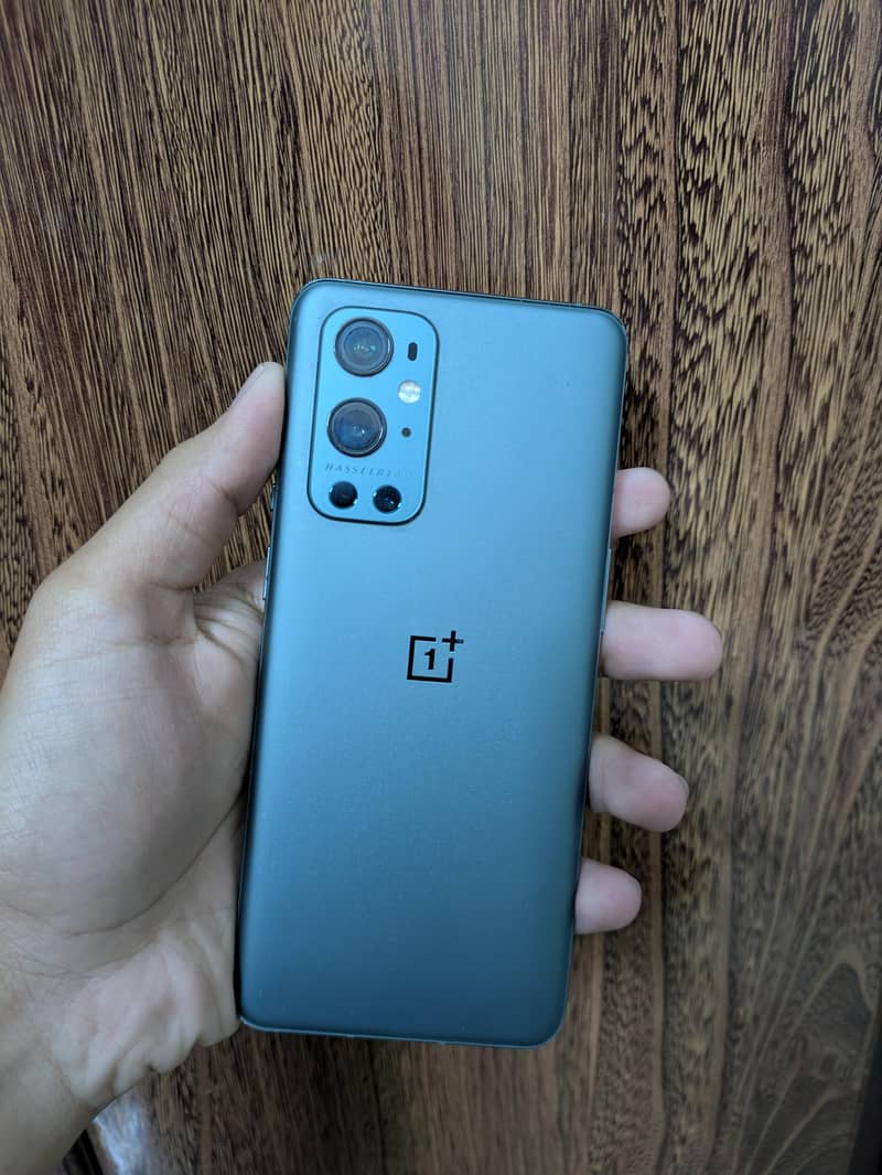 One Plus 9 Pro 0