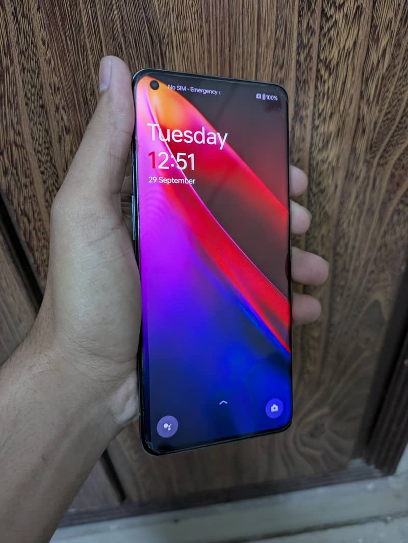 One Plus 9 Pro 6