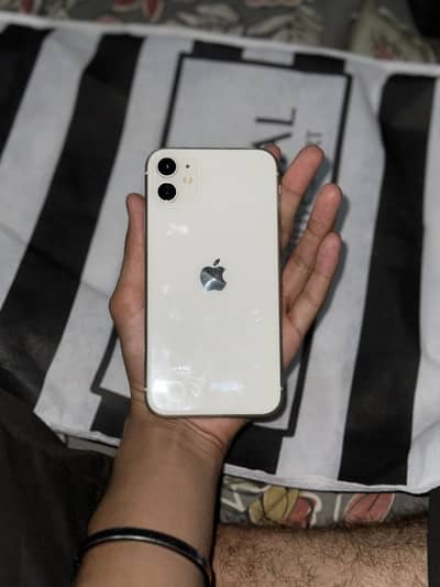 Apple iPhone 11