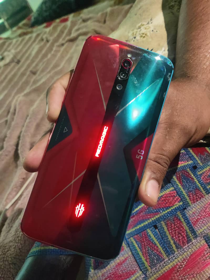 Red Magic 5s 1