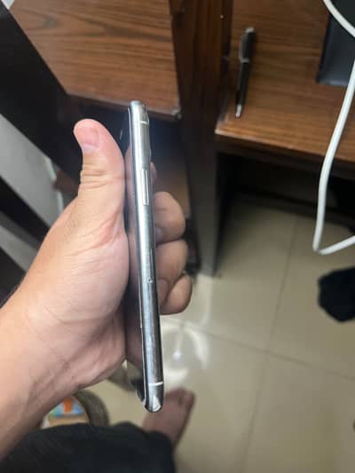 Apple iPhone 11 Pro