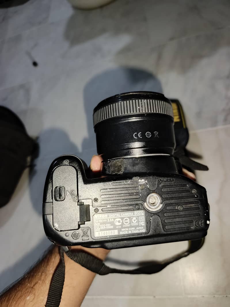 DSLR camera 3