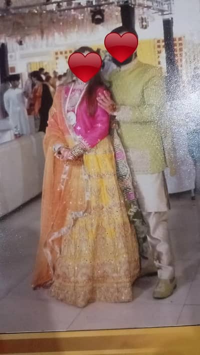 mehndi barat lehnga
