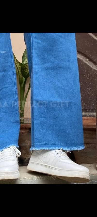 baggy pants