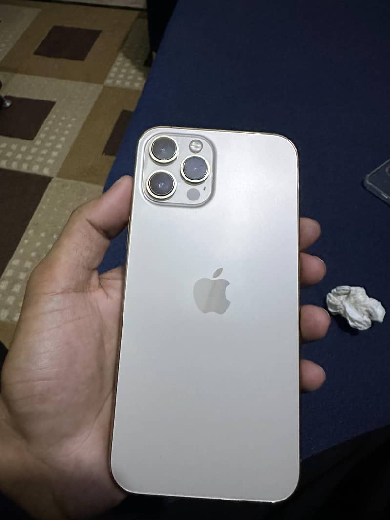 IPhone 12 pro max 0