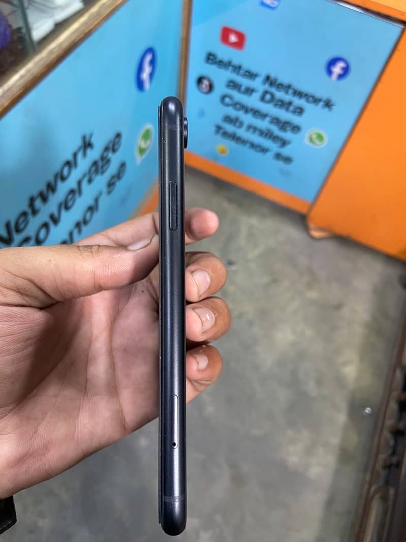 IPhone xr 5