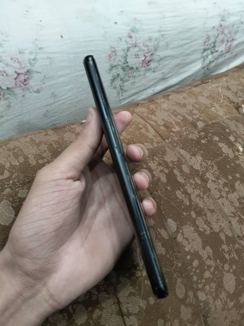 One Plus 10 Pro 5