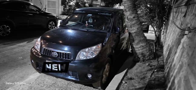 Toyota Rush 2009 reg 2013