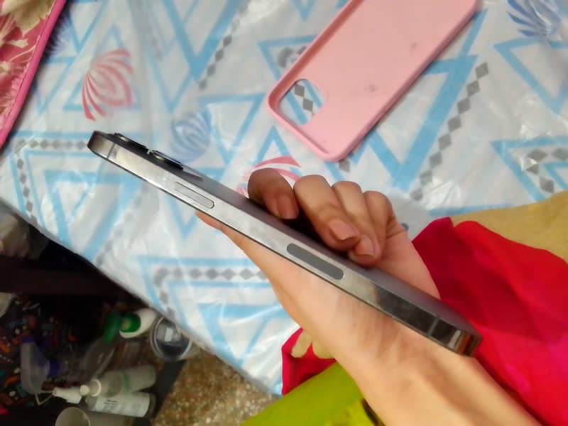 Apple iPhone 12 Pro Max 2