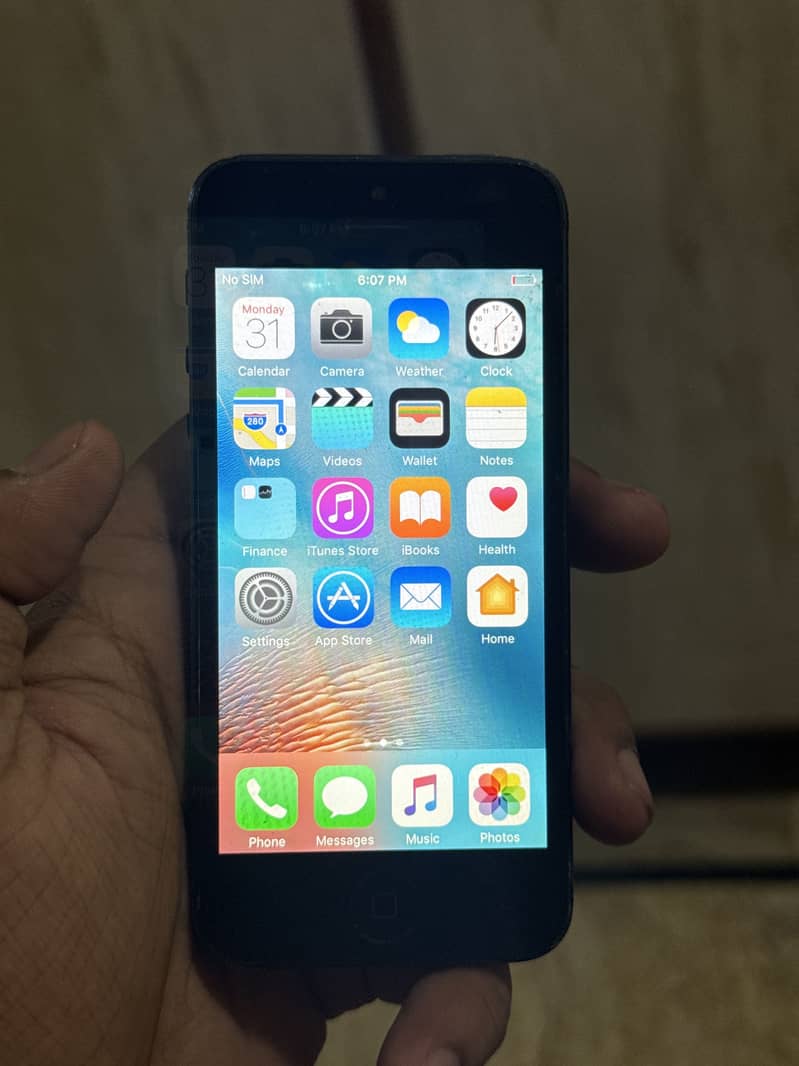 Apple iPhone 5 2