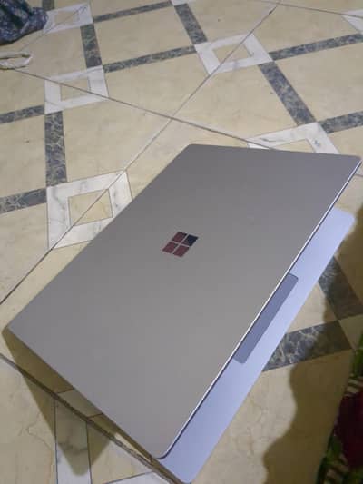 Microsoft Laptop