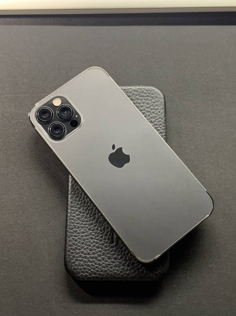 Apple iPhone 12 Pro 0