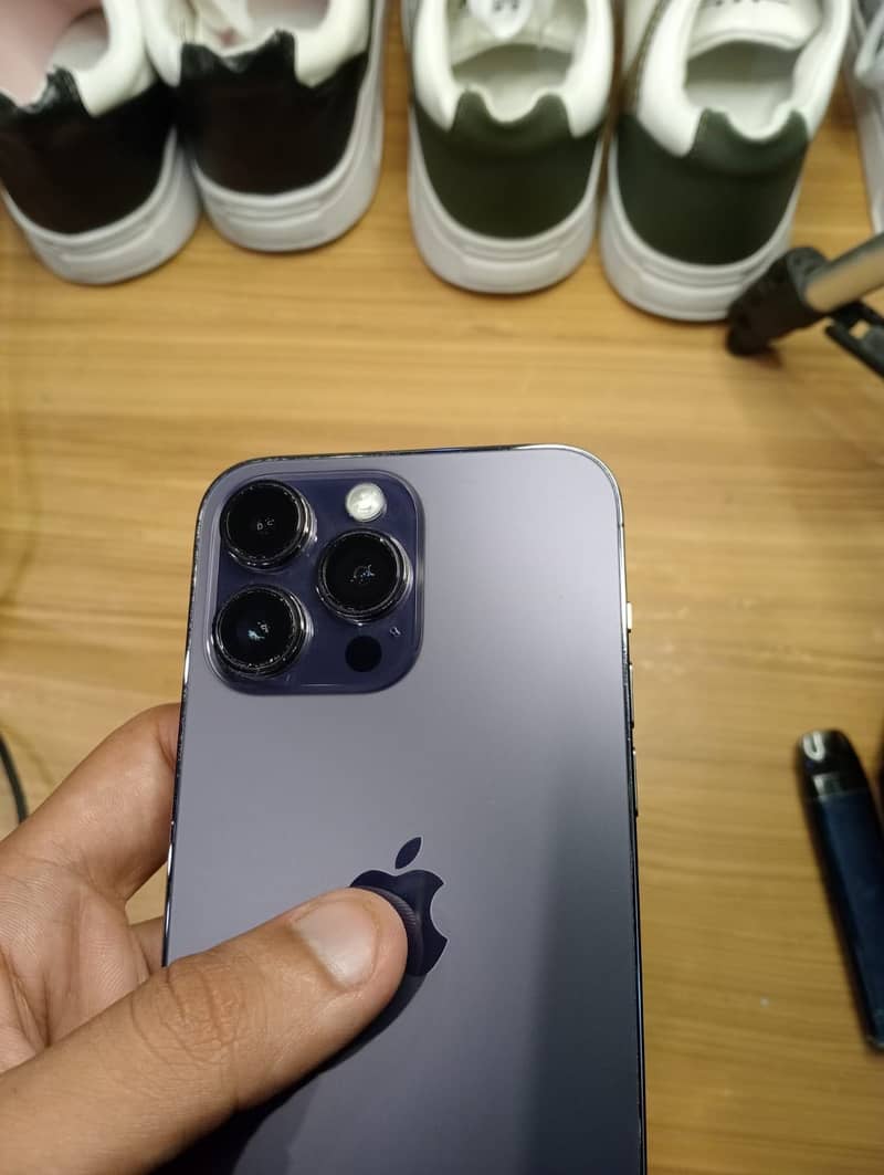 Apple iPhone 14 Pro Max 4