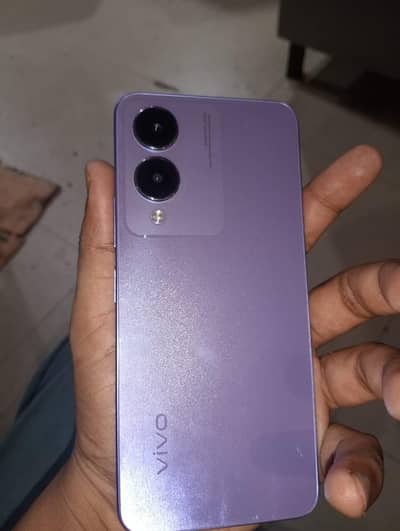 Vivo Y17