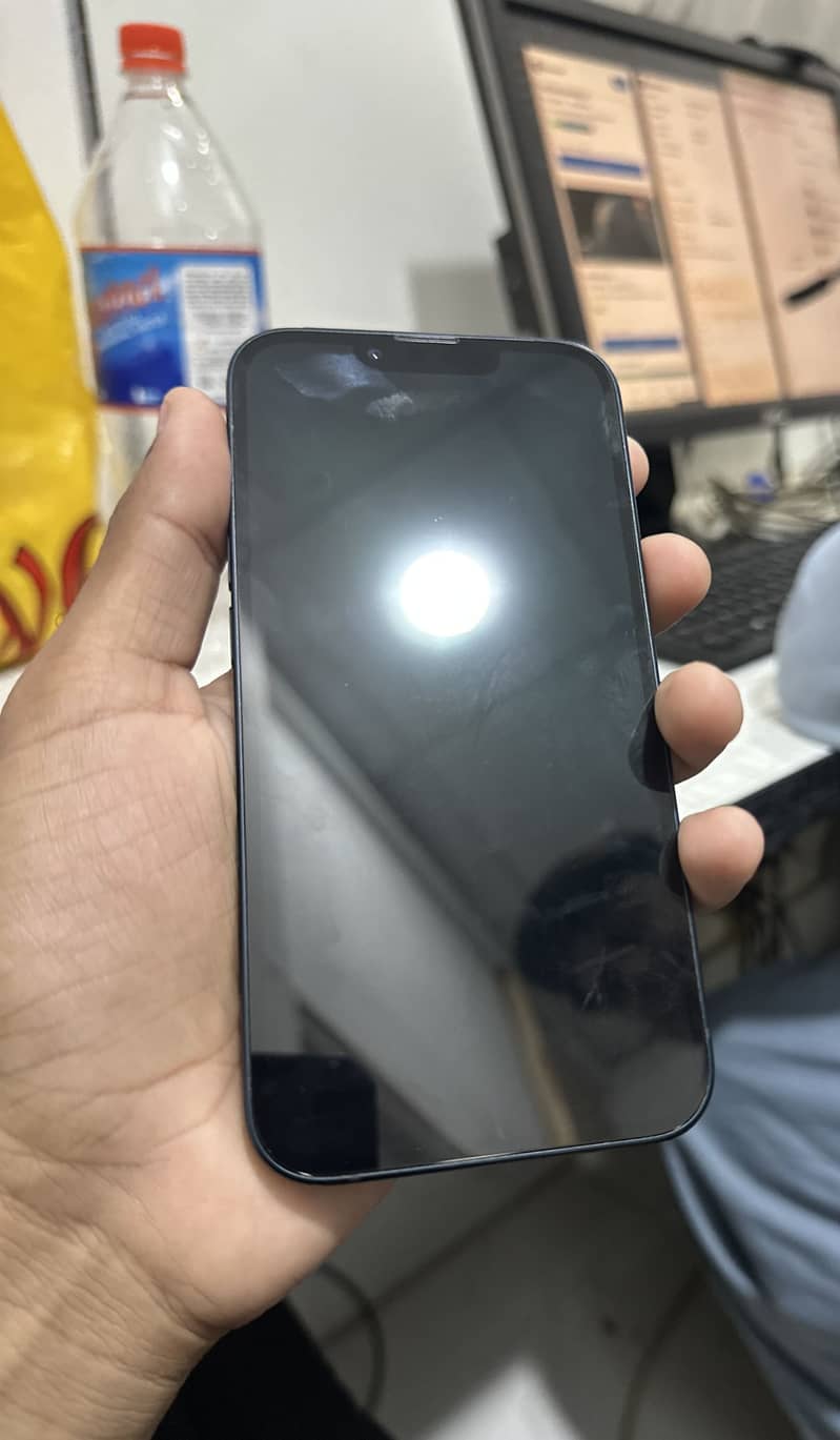 Apple iPhone 13 1