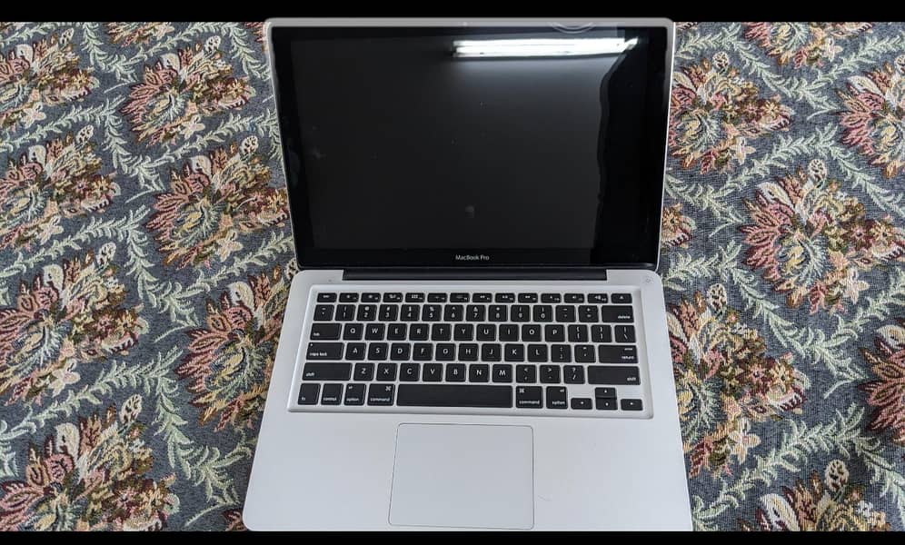 MACBOOK pro 2012 i5 1