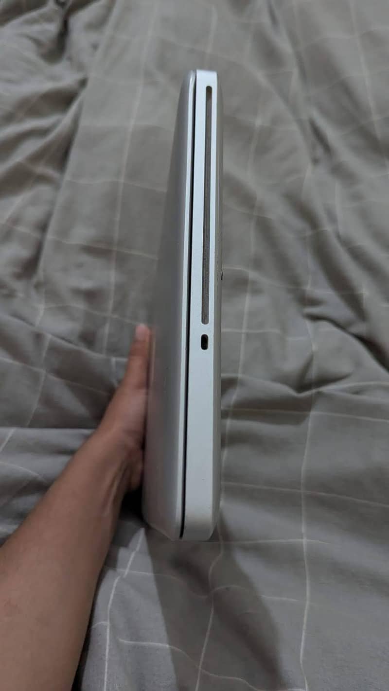 MACBOOK pro 2012 i5 2
