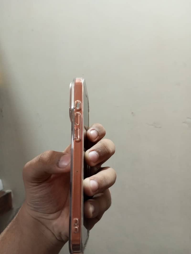 Apple iPhone 12 Pro Max 4