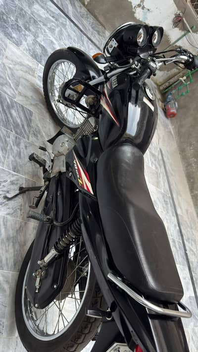 Yahama YB125z 18 model Japanese
