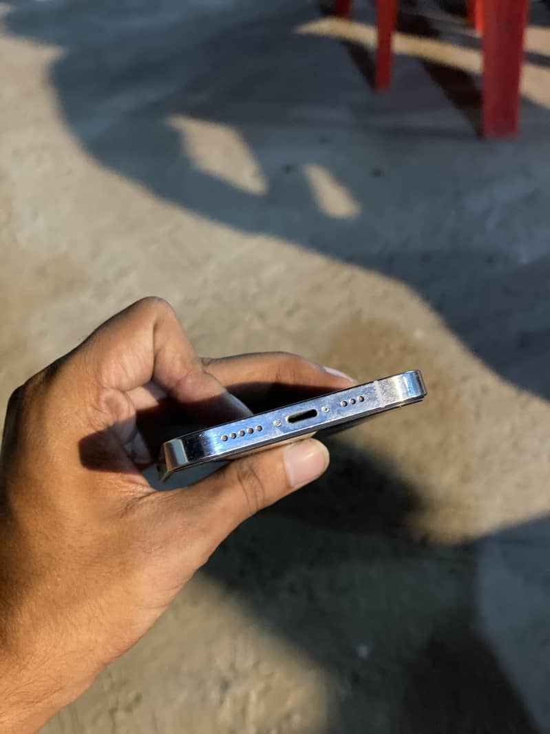 Apple iPhone 12 Pro 1