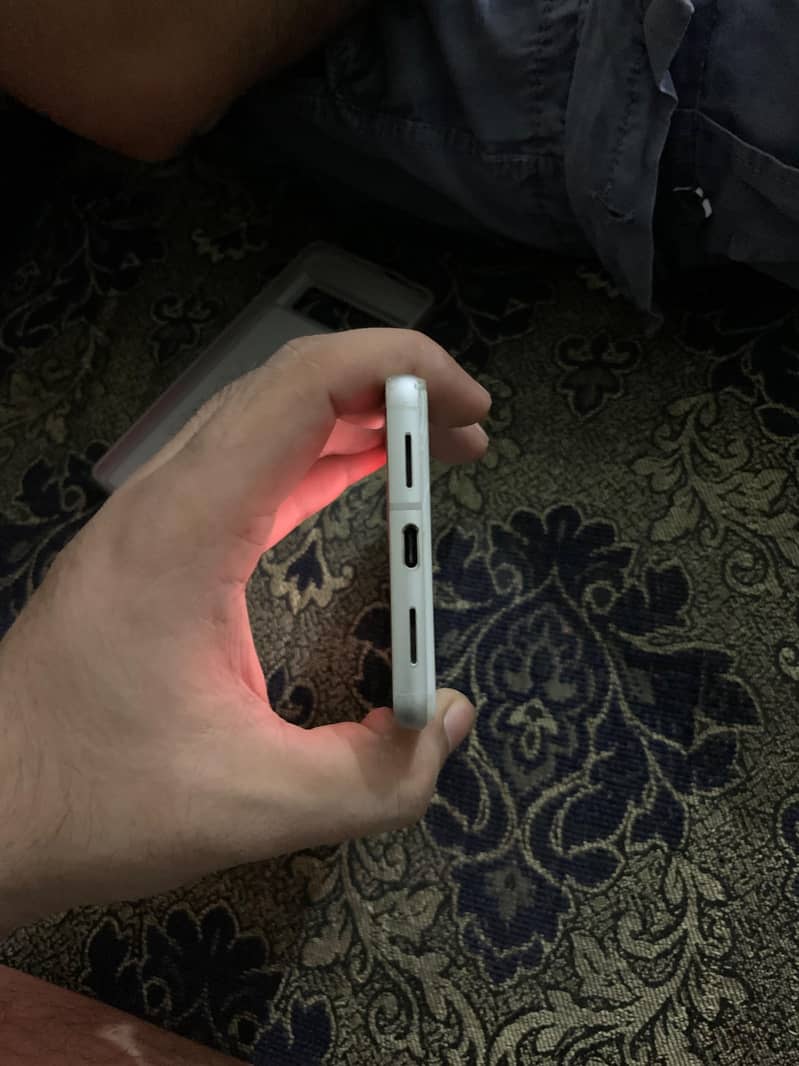 Google Pixel 7 5