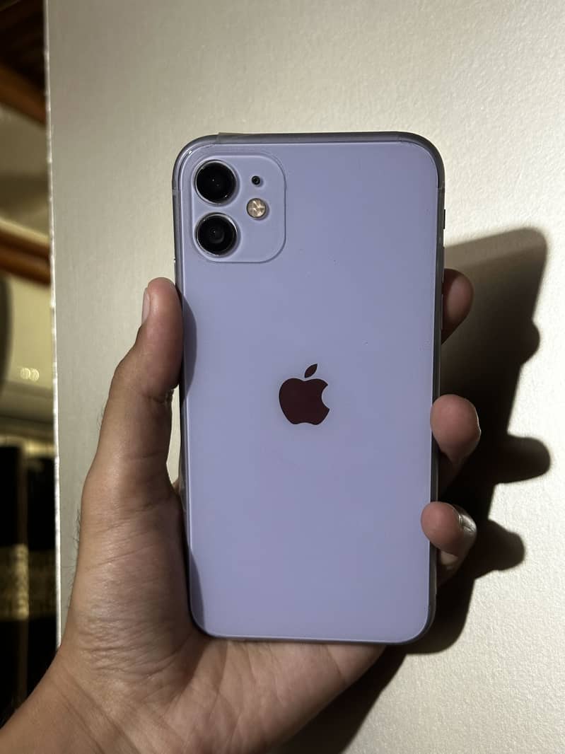 Apple iPhone 11 0