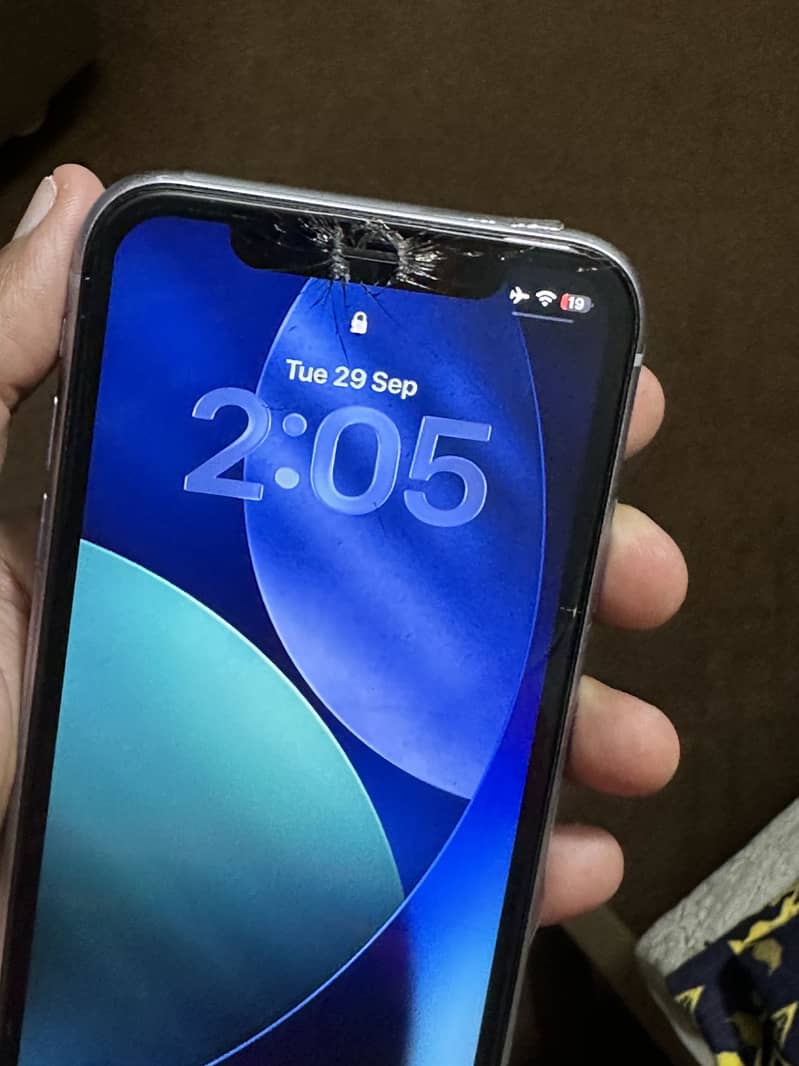 Apple iPhone 11 2