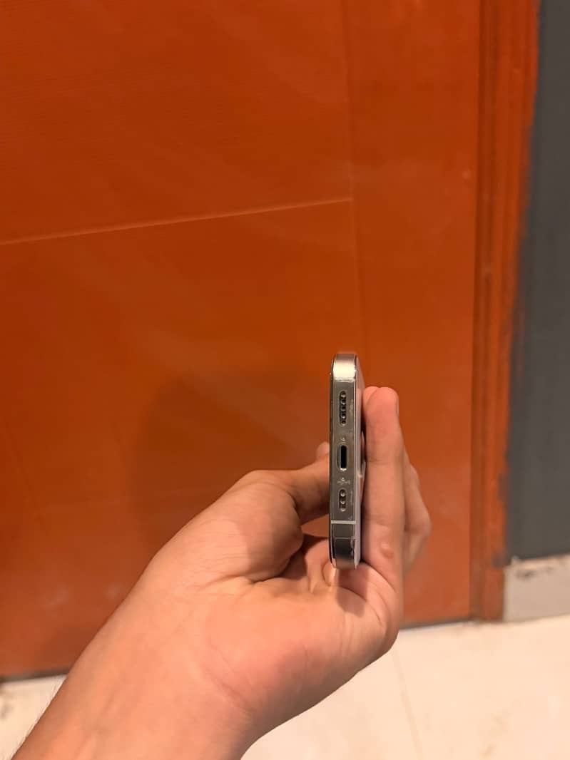 Apple iPhone 14 Pro 5