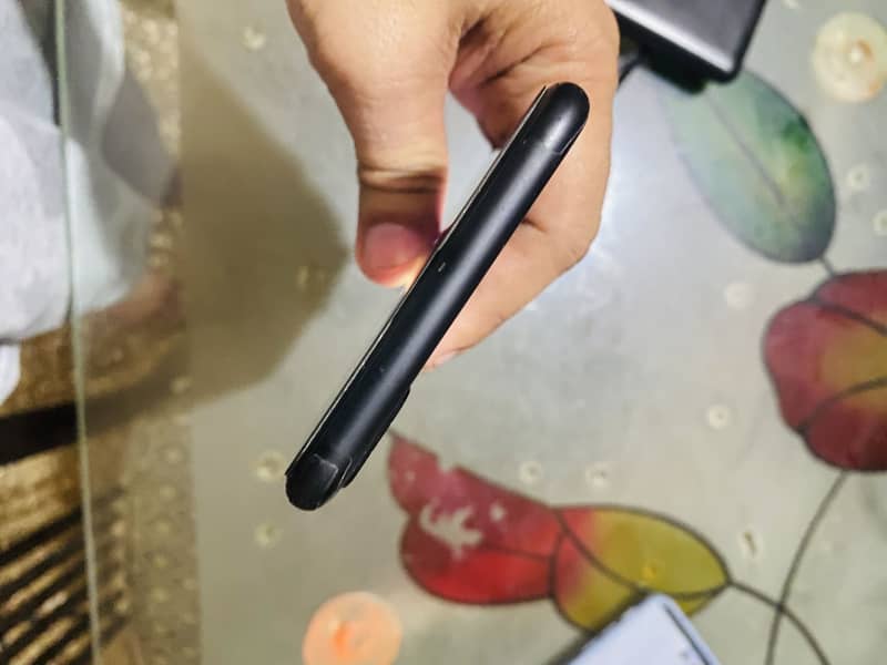 Apple iPhone 7 Plus 5