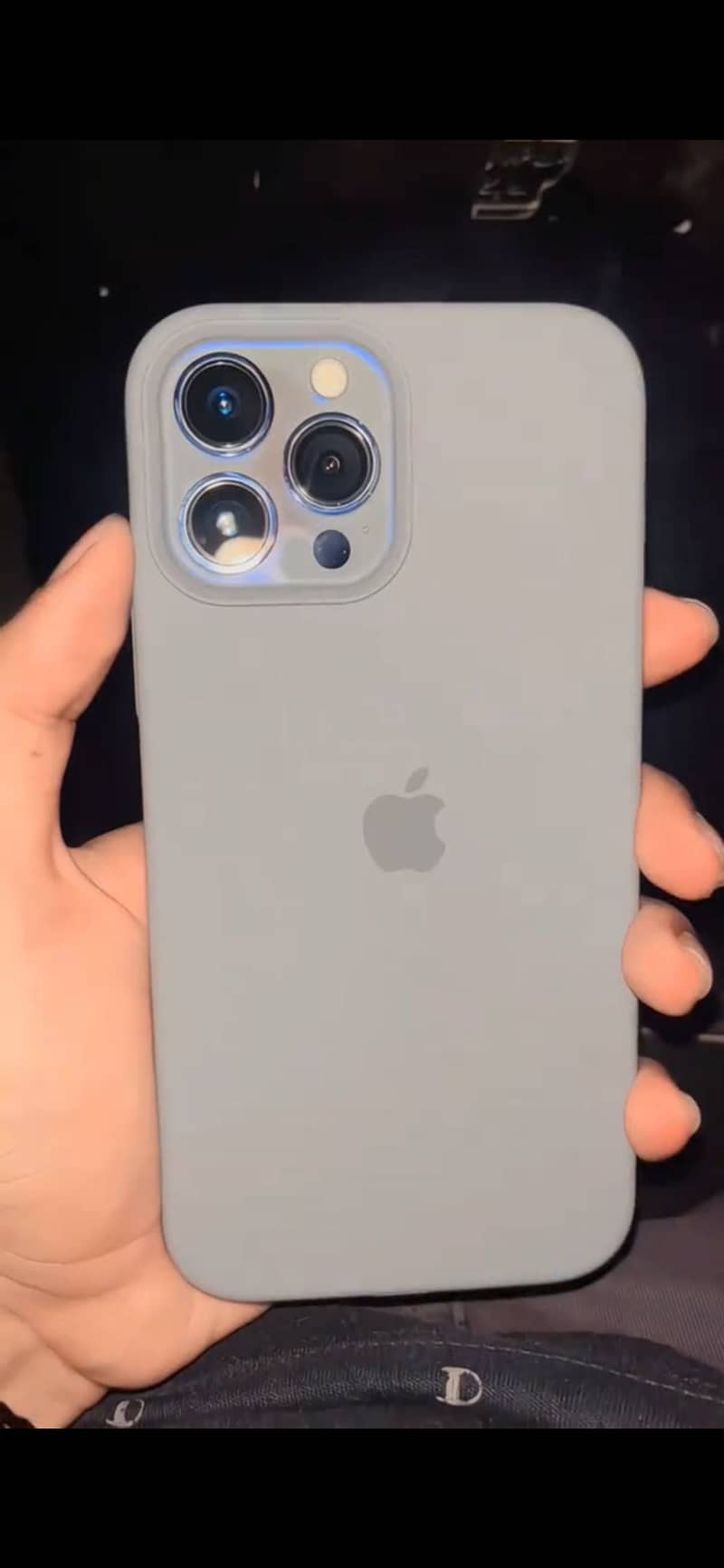 Apple iPhone 13 Pro Max 1