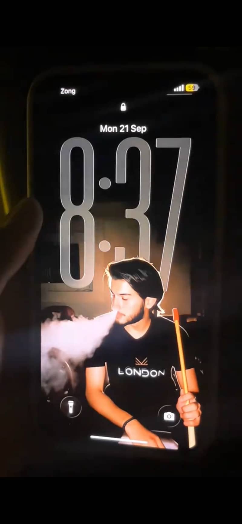 Apple iPhone 13 Pro Max 2
