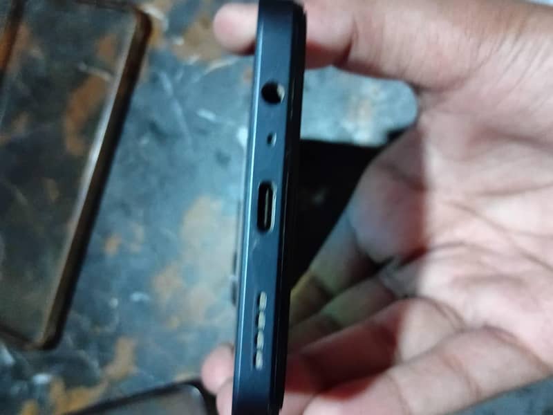 Realme Note 70 4