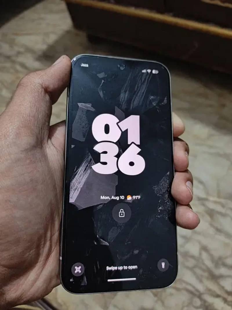 Google Pixel 8a 1