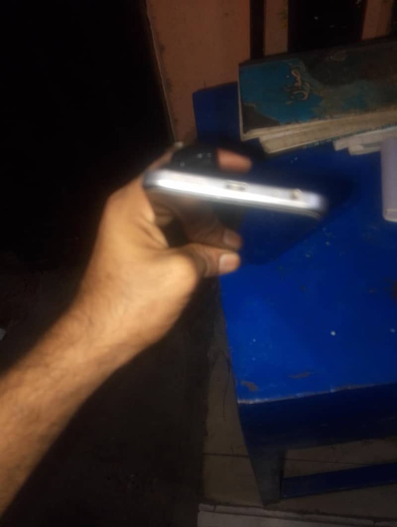tecno spark 40 4