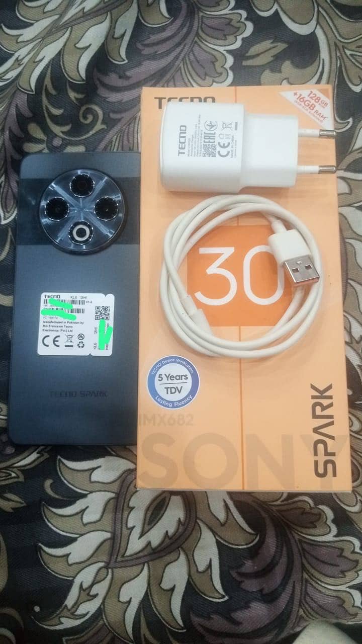Tecno Spark 30 2