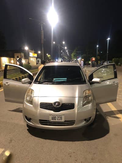 Toyota Vitz 2006