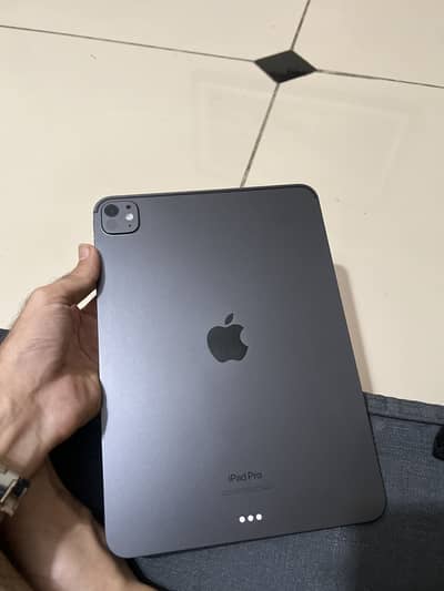 Apple iPaid pro 11-inch(m4) 256gb
