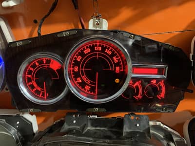 Red meter can be fit in any car universal fitting