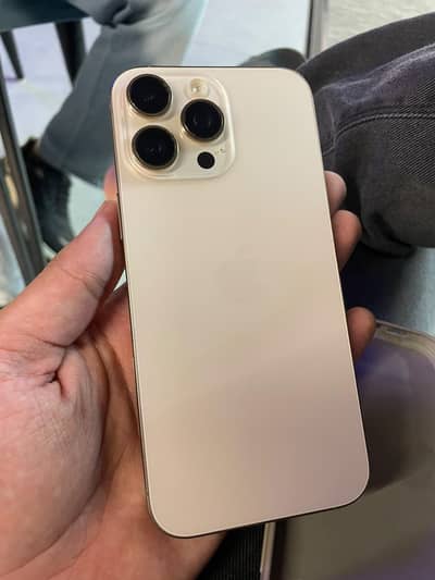 Apple iPhone 16 Pro Max