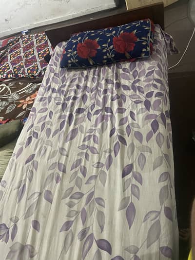 Brand new condtion bed