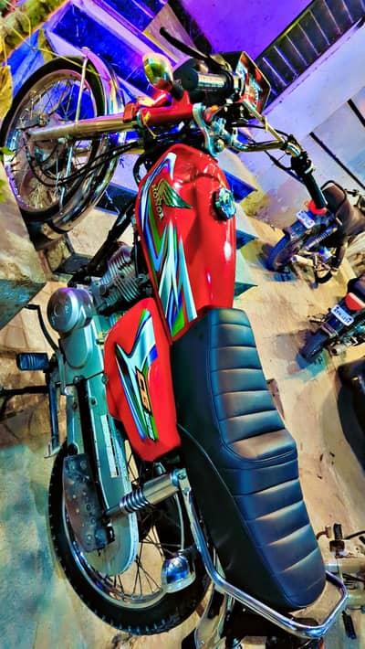 Honda 125 Karachi No