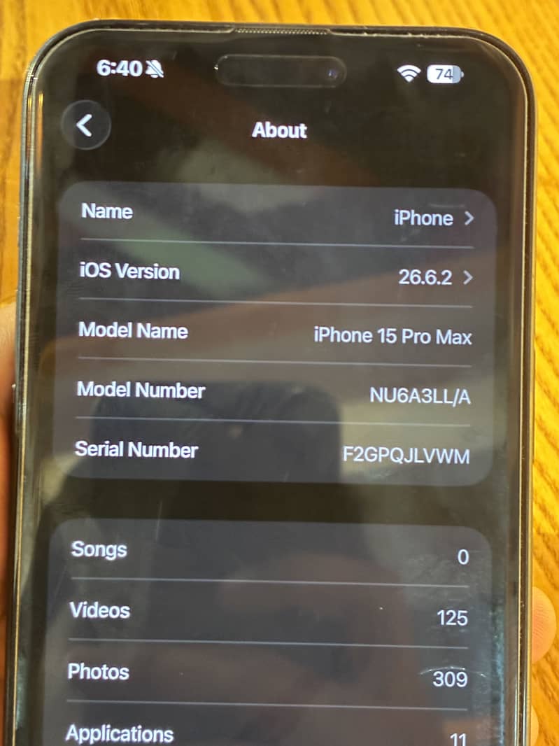 iPhone 15 Pro Max 3