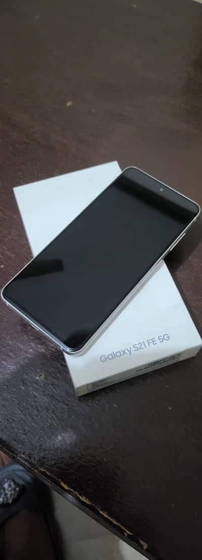 Samsung Mobile S21 FE