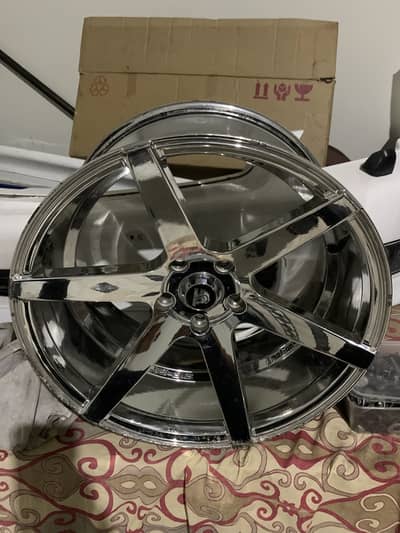 Emition R chrome only one rim 114 pcd 5 nuts