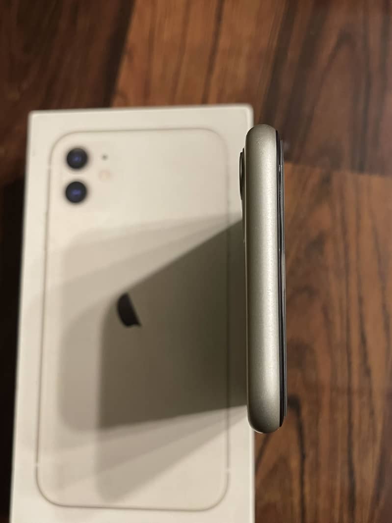 Apple iPhone 11 2