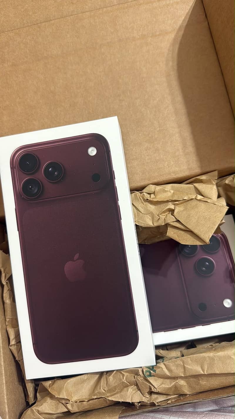 Apple iPhone 18 Pro Max UAE MODEL 1