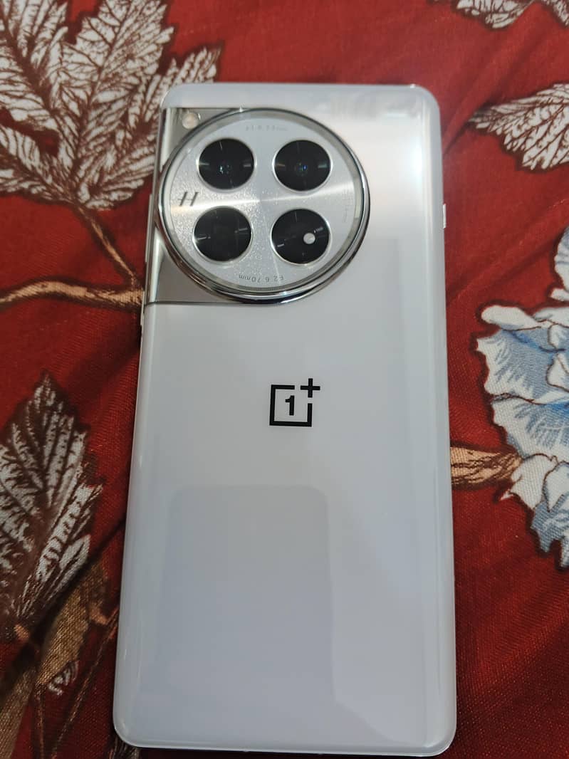 One Plus 12 3