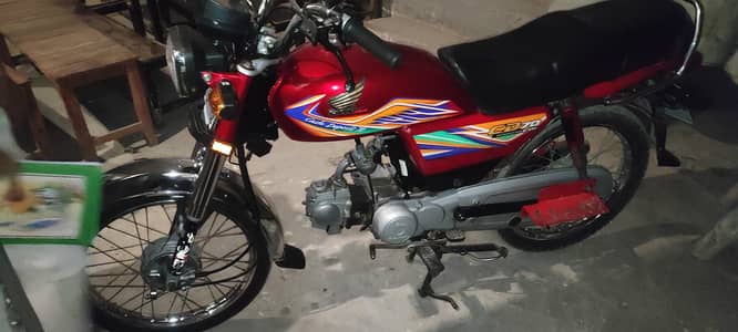 genuine home used bike well maintained. . . bio on spot all documents ok