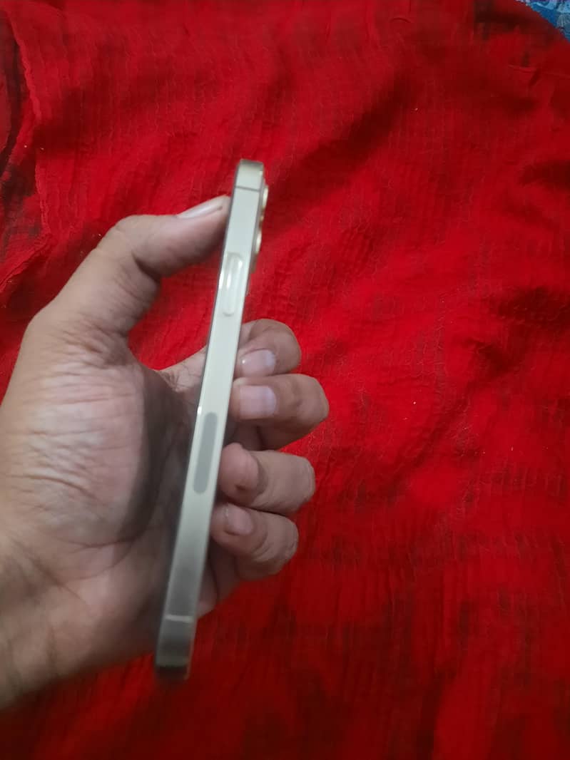 Apple iPhone 12 Pro 11