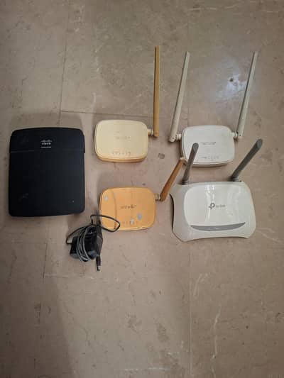 5 wifi routers for sale working perfectly
